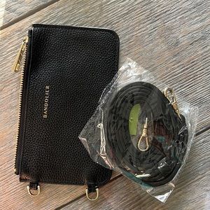 Bandolier attachment pouch and strap black and gold